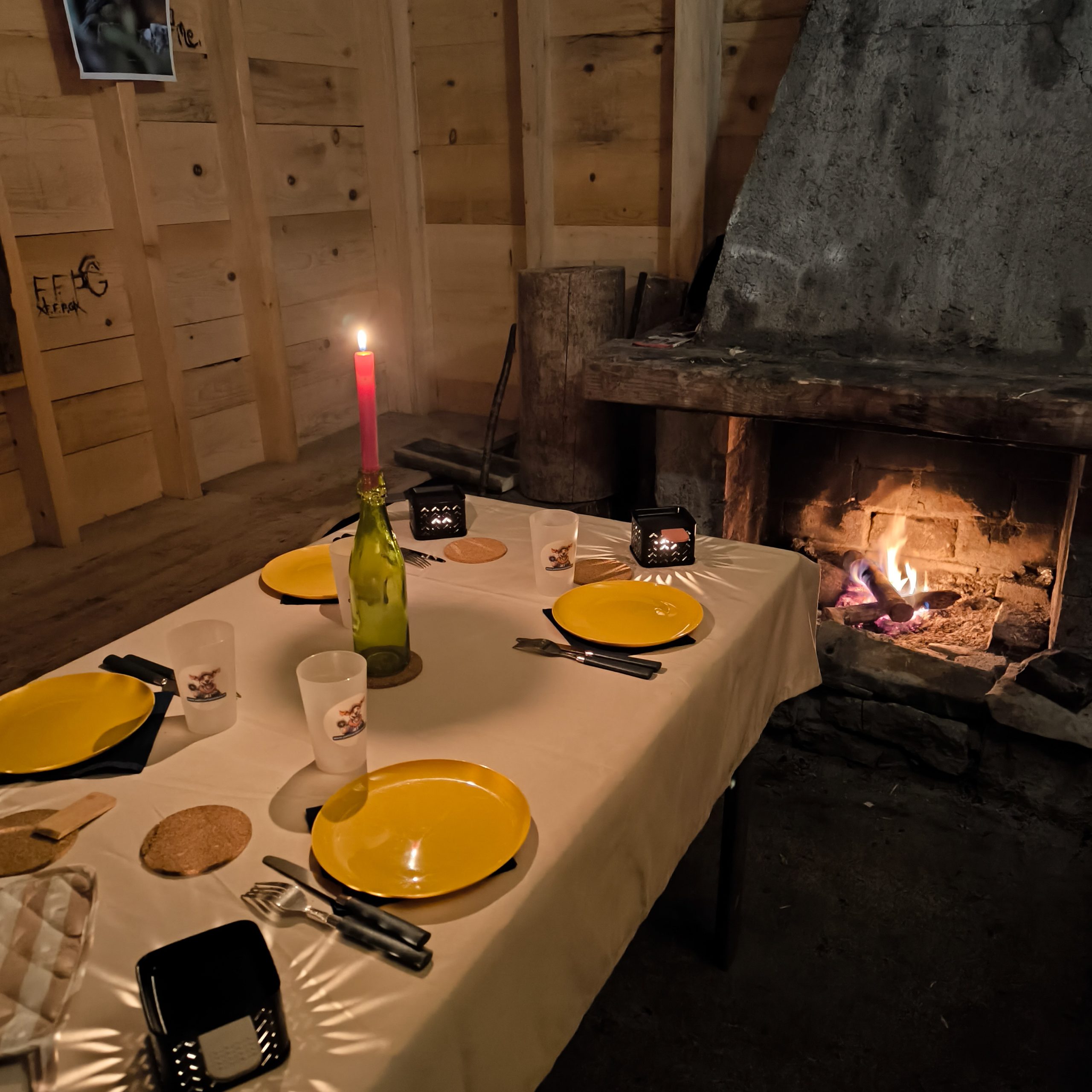 Nocturne fondue en cabane